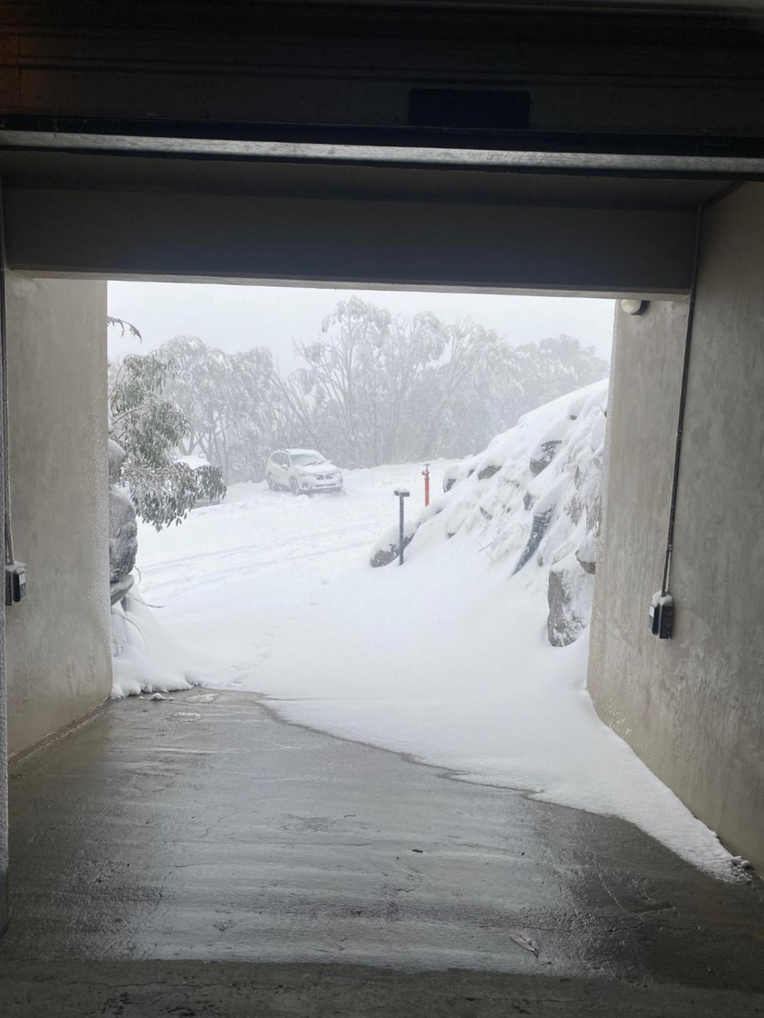 Alpine Woodsmoke Apartments Falls Creek Exterior foto